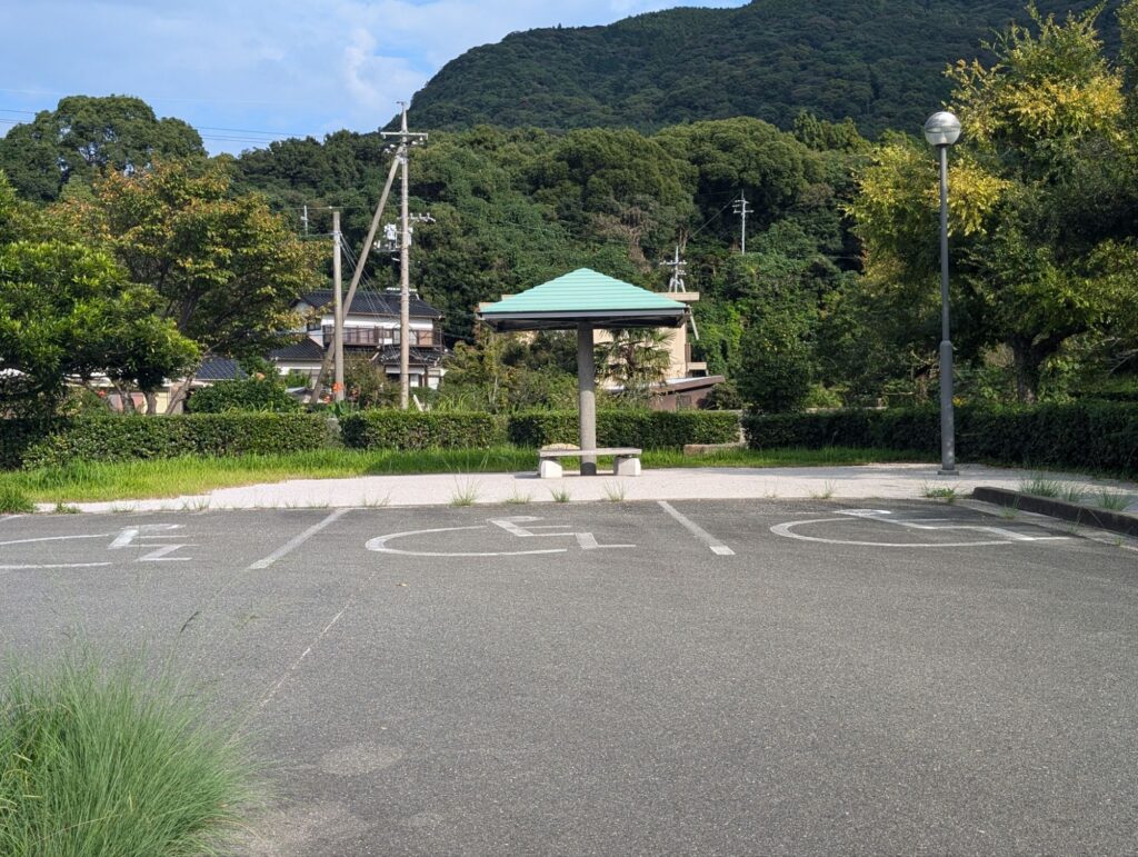 向島運動公園車いすマーク